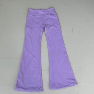 ATHLETA GIRL STASH YOUR TREASURES ULTRA FLARE PANT